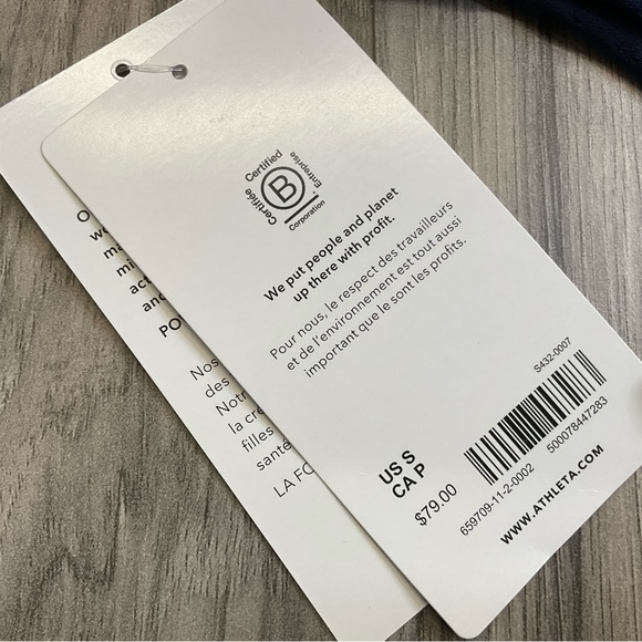 NWT Athleta in motion top - Picture 5 of 6